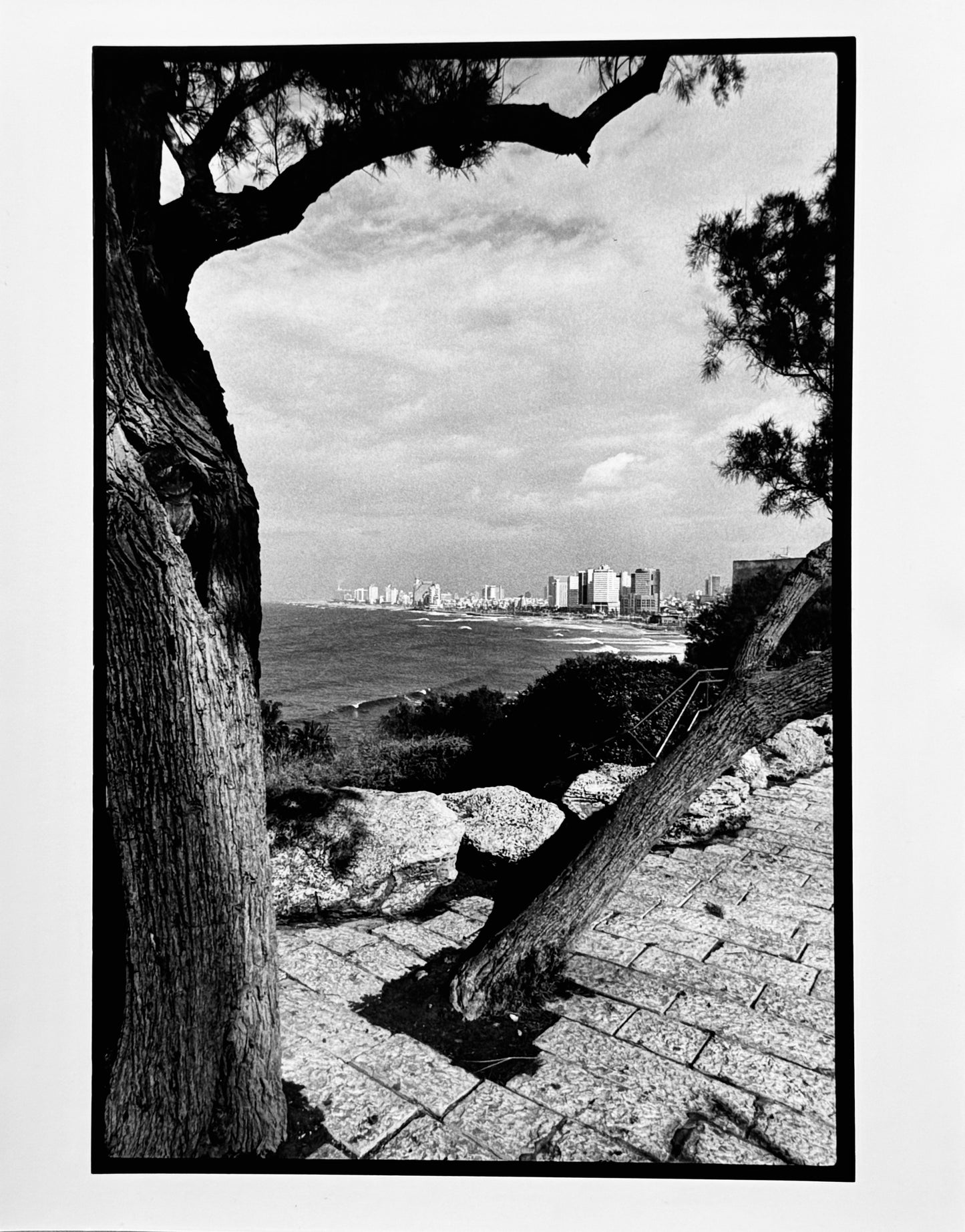 Tel Aviv coast - Israel - 2003 Œuvre originale de Michel Pinel